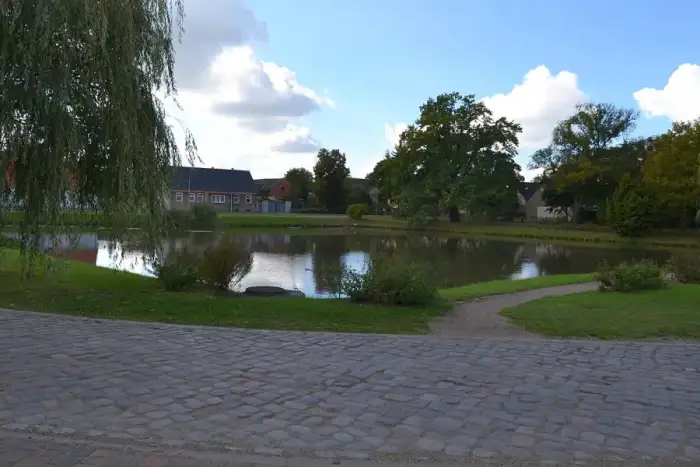 Vierlinden, Ausschnitt